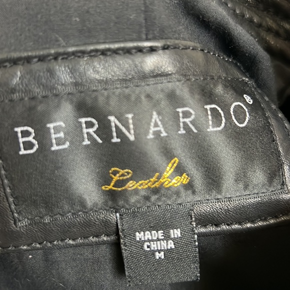 100% Genuine Leather from Bernardo Leathers - Picture 6 of 13